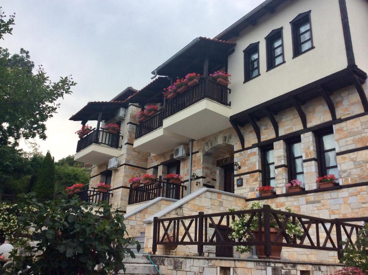 Aparthotel Petrini Gonia Livadherón Exteriér fotografie